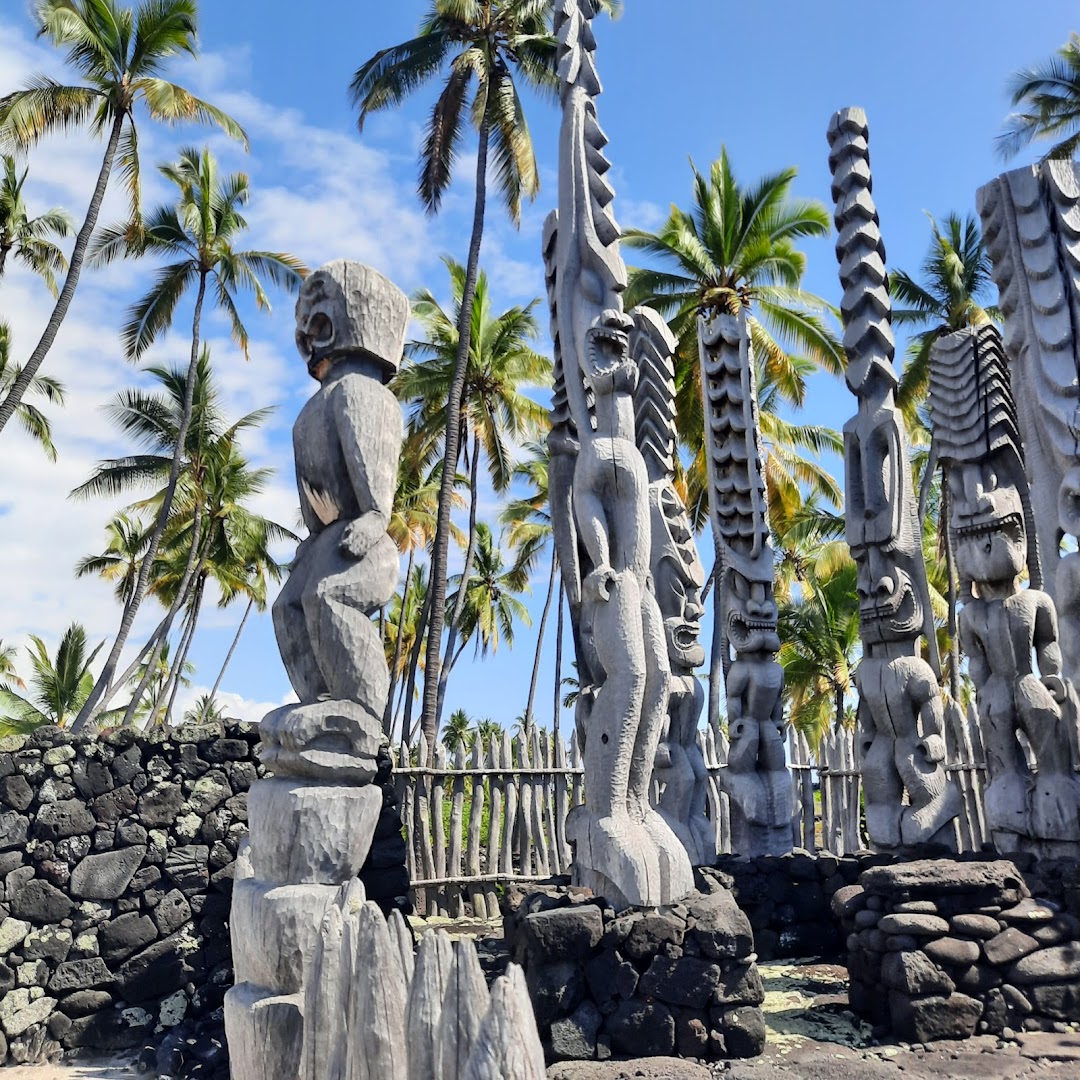 Pu'uhonua O Honaunau National Historical Park
