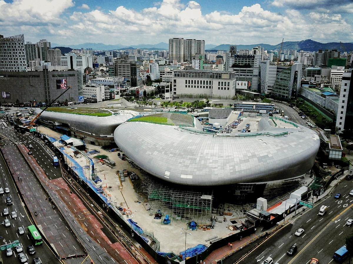 Dongdaemun Design Plaza (DDP)