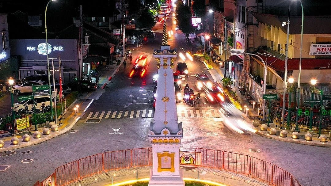 Tugu Yogyakarta Monument