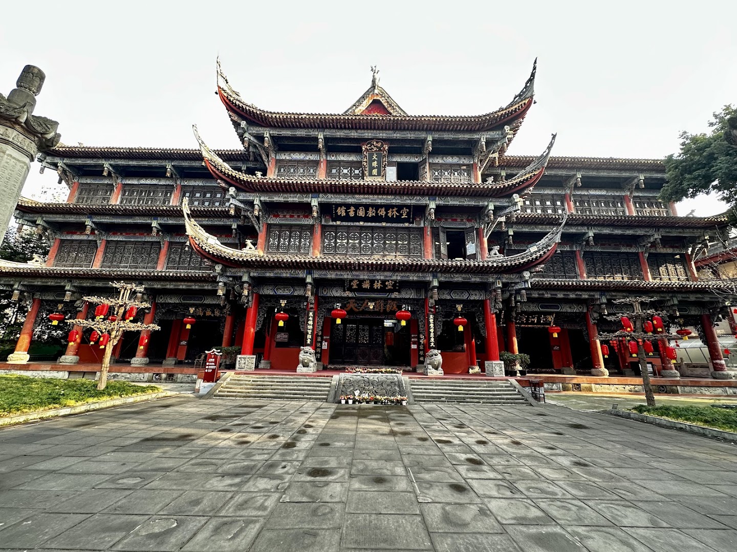 Wenshu Yuan Monastery