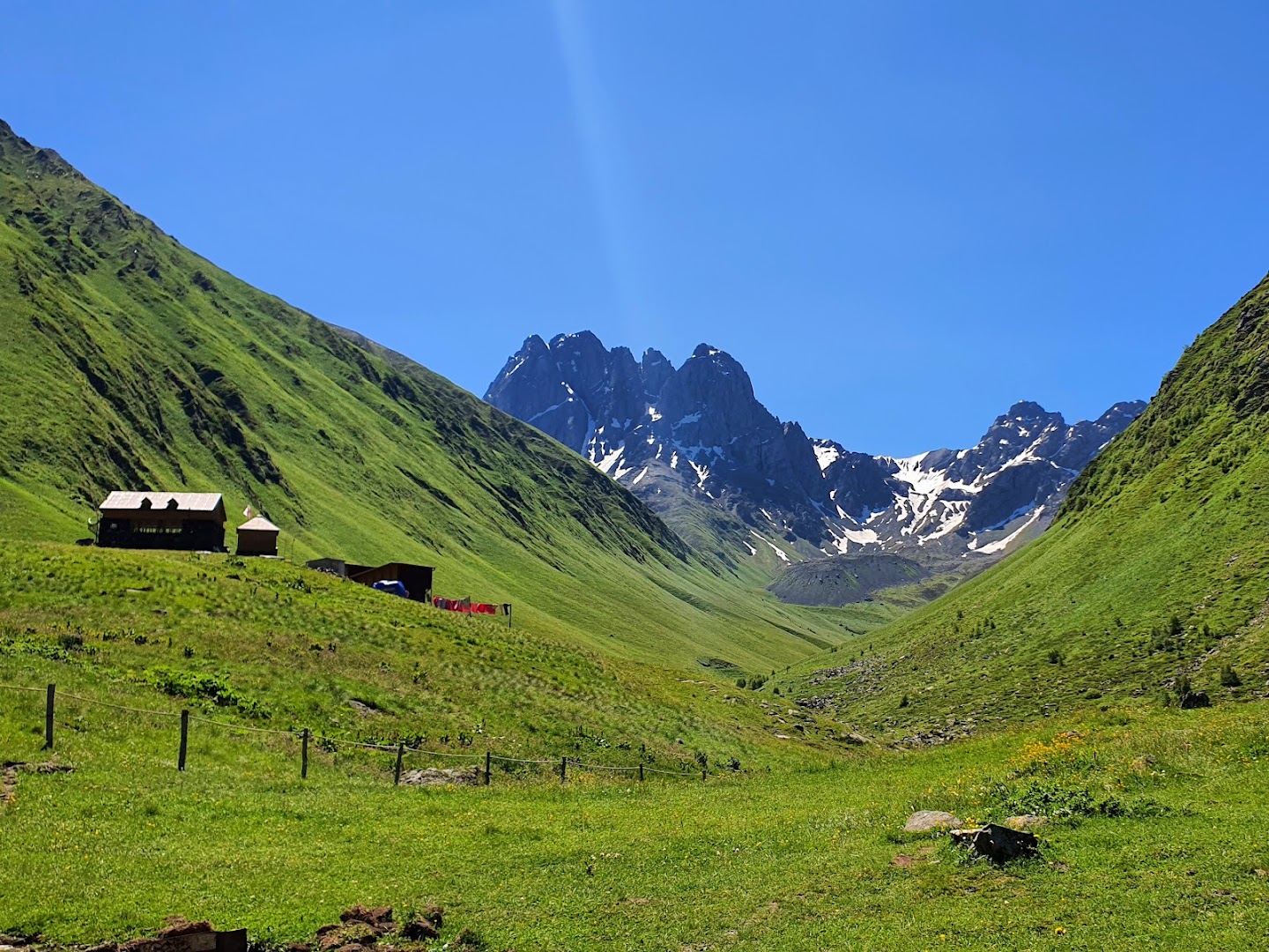 Juta-Chaukhi trail
