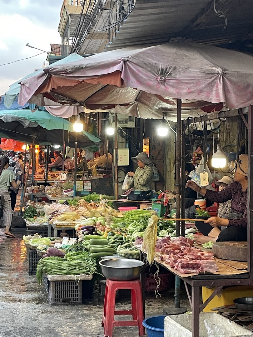 Phsar Leu Thom Tmey