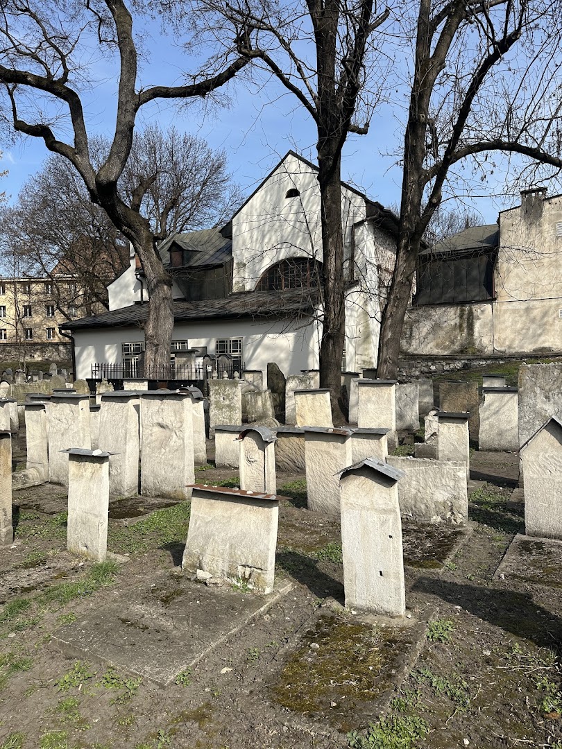 Remah Cemetery