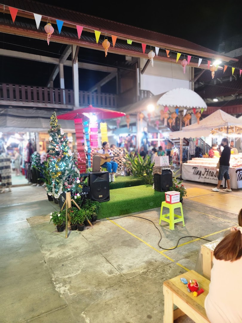 Street Food & Kalare Night Market