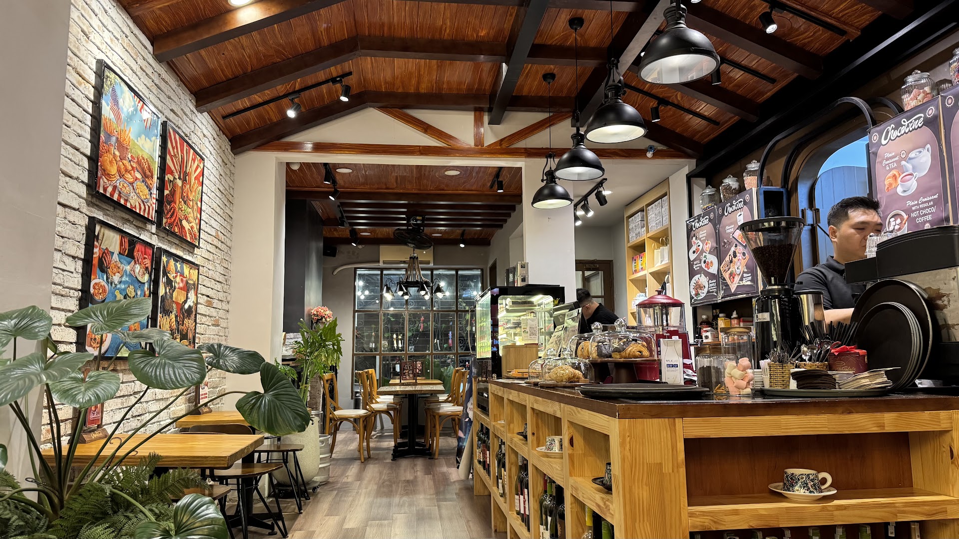 The Cafe Apartment