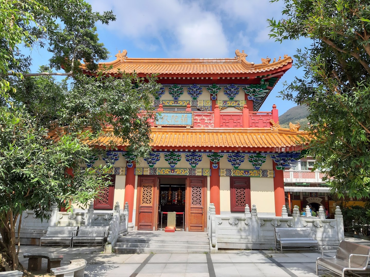 Po Lin Monastery