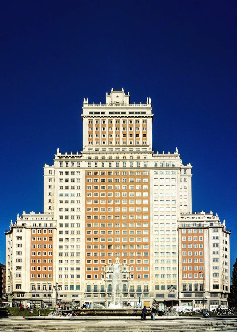 España Building