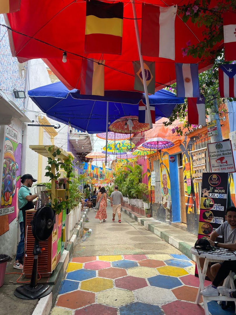 Callejón Ancho