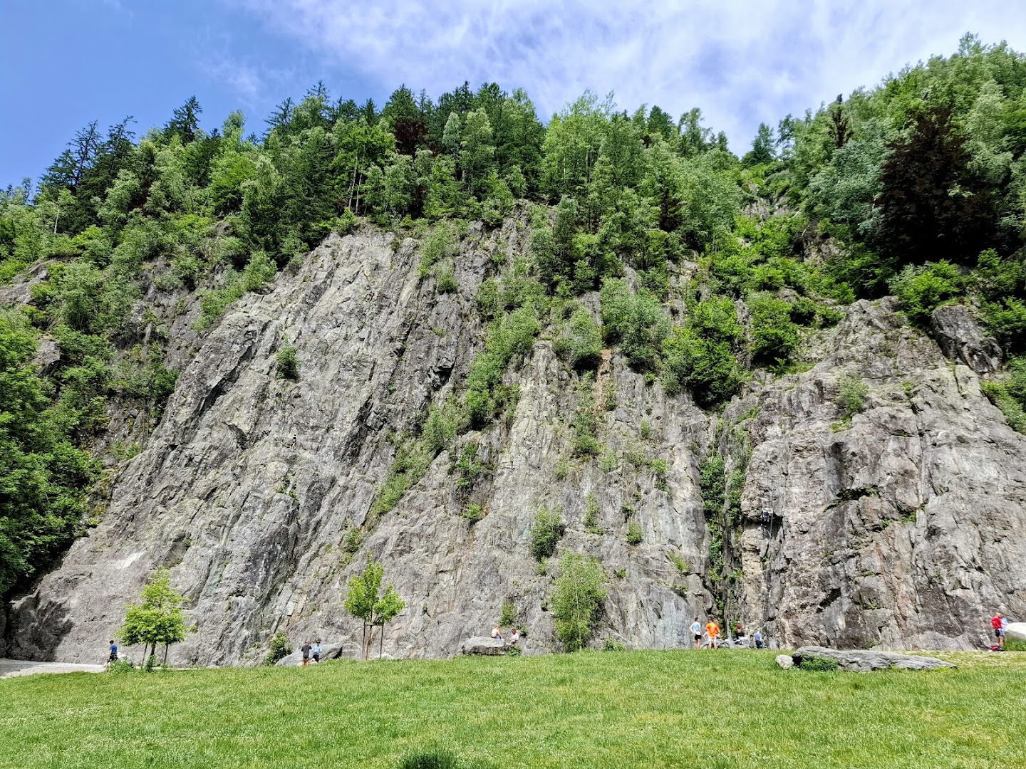 Les Gaillands Rock Climbing