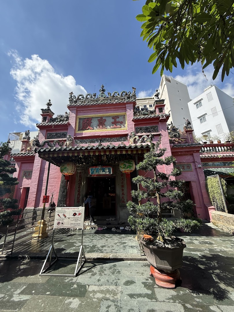 Jade Emperor Pagoda