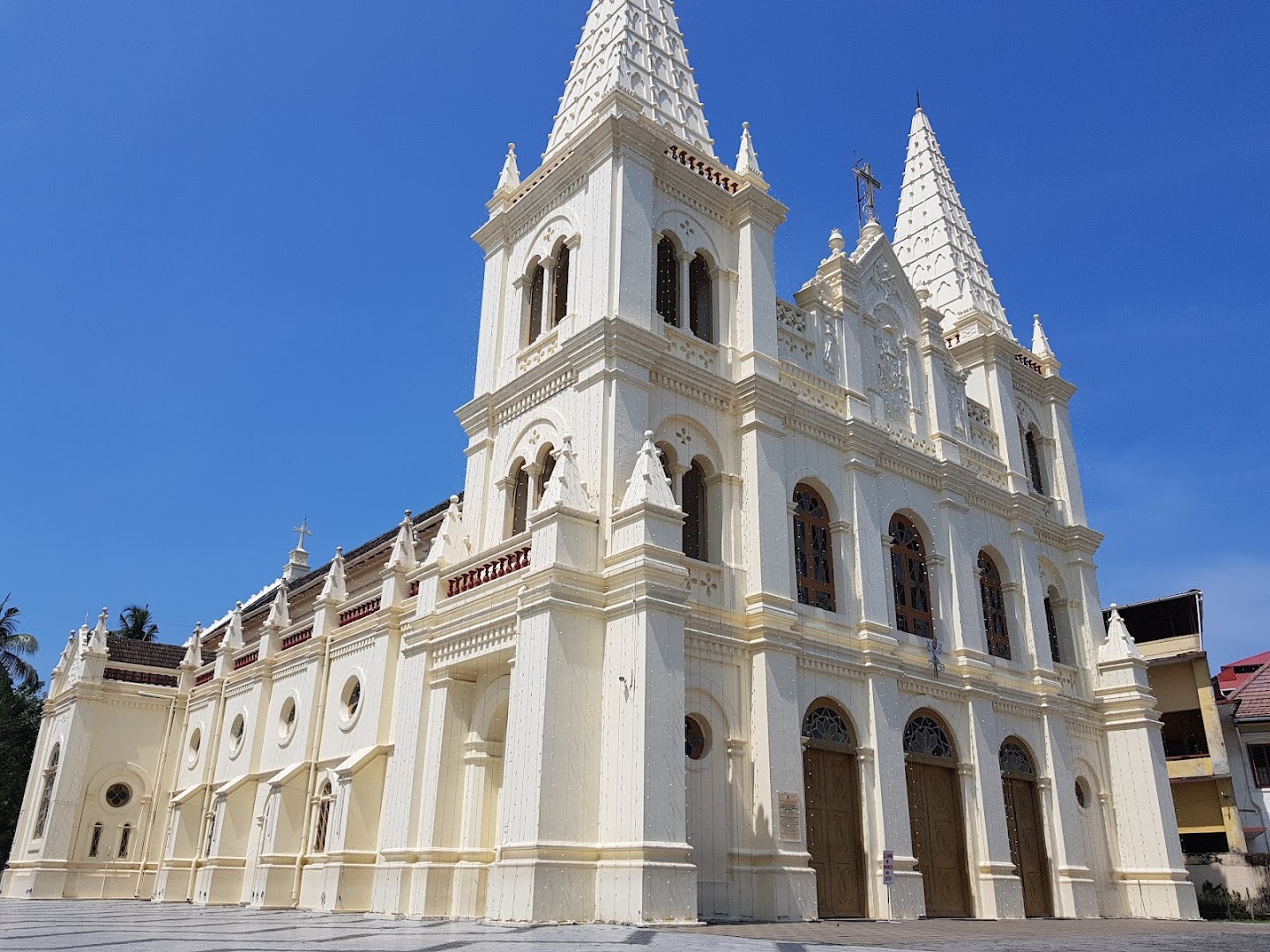 Santa Cruz Cathedral Basilica, Kochi