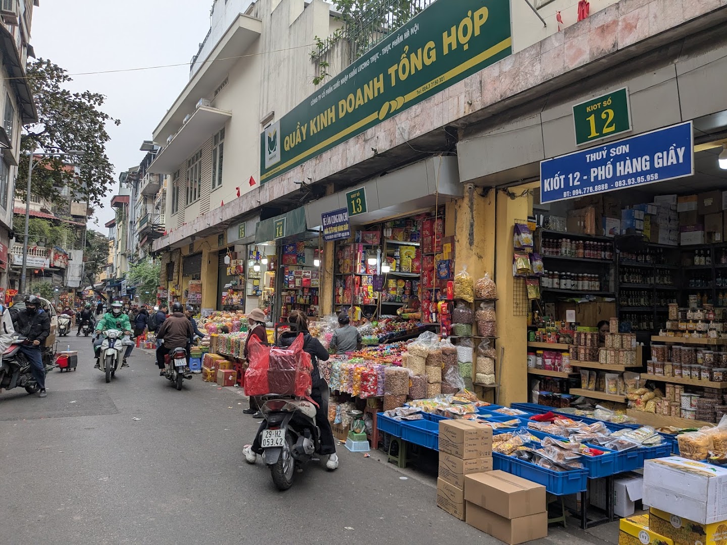 Dong xuan market