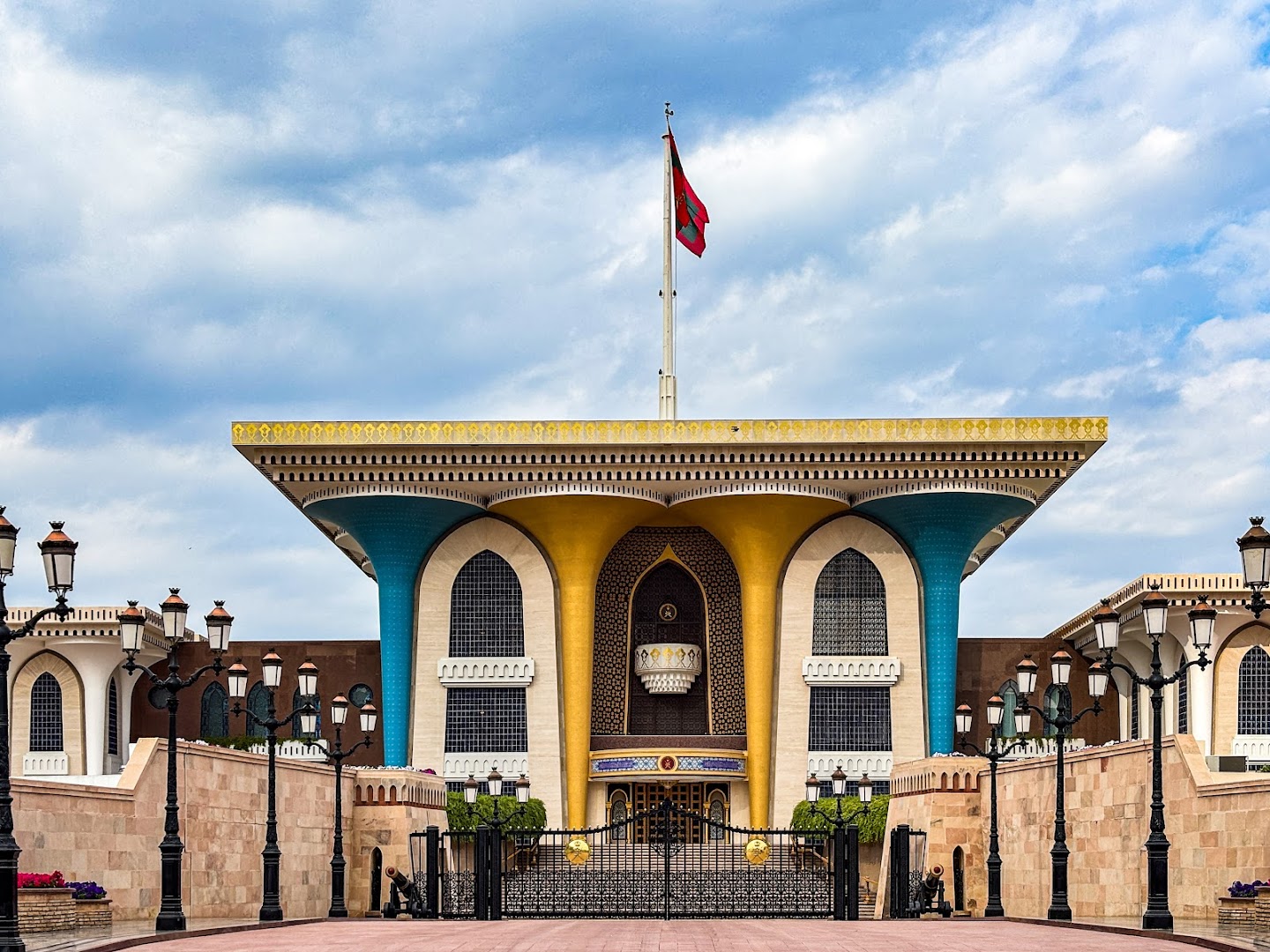 Al Alam Palace